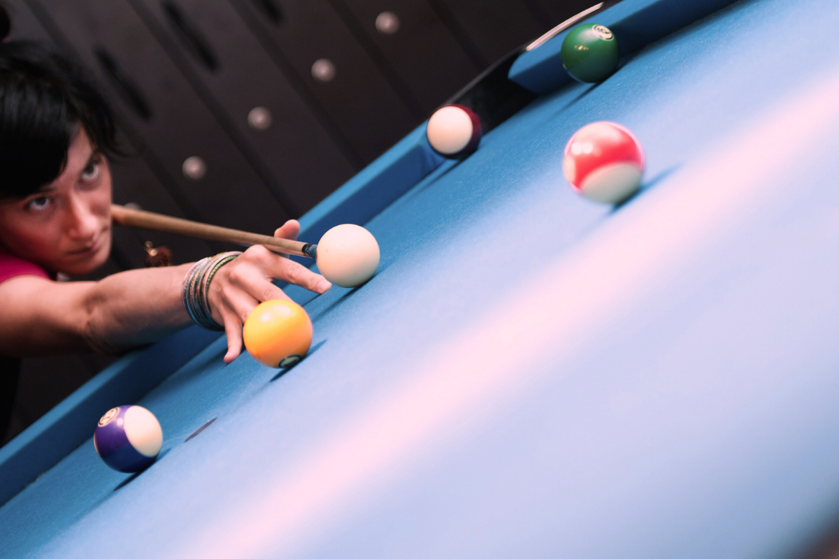 How to Play Pool Professionally